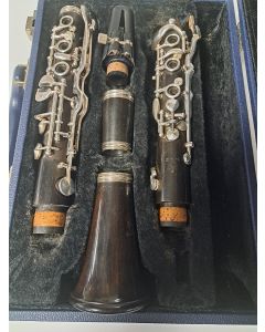 Übel 621,  Bb-Klarientte Serie II, gebraucht